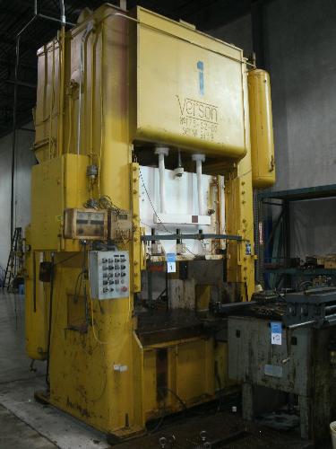 Double Crank Mechanical Punch Press, SN-
9159, 1951, 12" Stroke, 5" Adjustment, 23' 
Shut Height,
